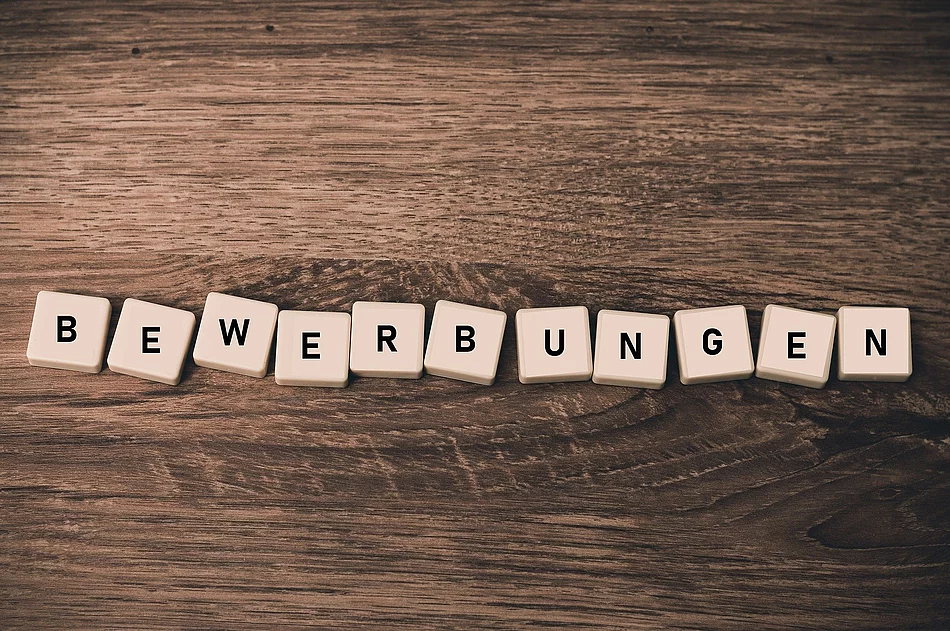 Schriftzug Bewerbungen